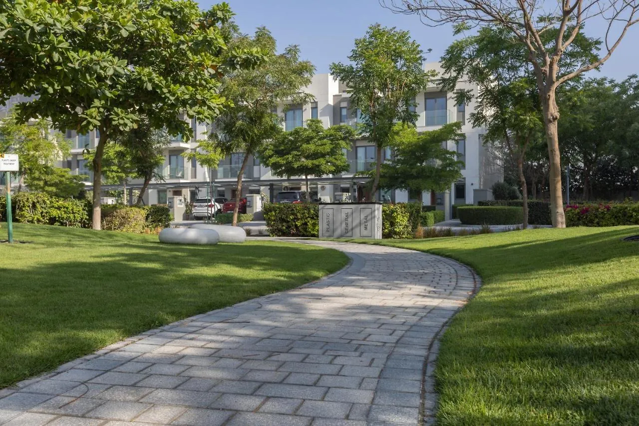 Stay By Latinem Luxury 1Br Holiday Home Cv A107 Near Burj Khalifa Dubai United Arab Emirates